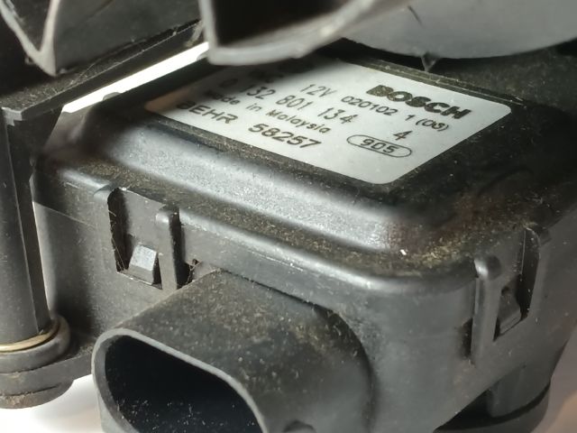 bontott OPEL ASTRA G Fűtőmotor (Klímás)