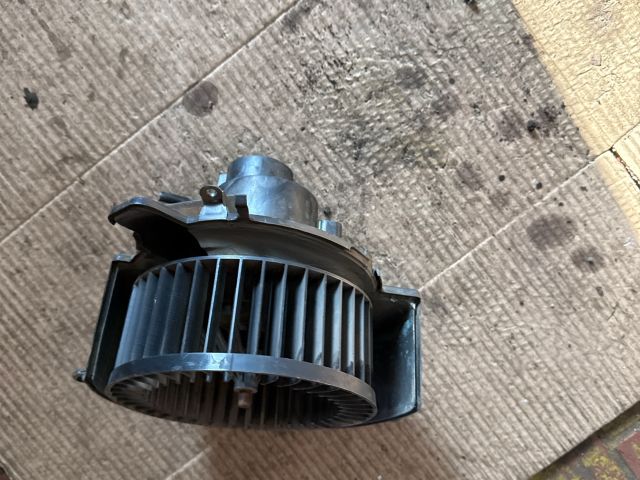 bontott OPEL ASTRA G Fűtőmotor (Klímás)