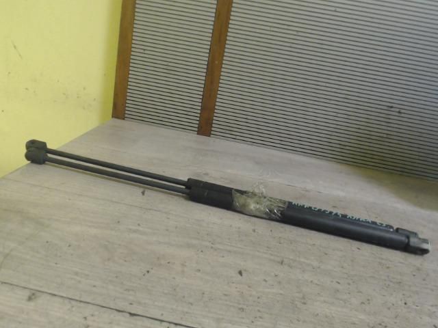 bontott OPEL ASTRA G Gázrugós Kitámasztó Teleszkóp Pár Csomagtérajtó