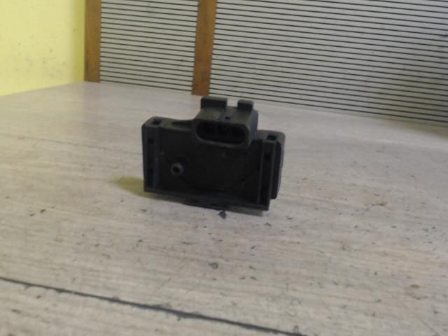 bontott OPEL ASTRA G GPS Antenna