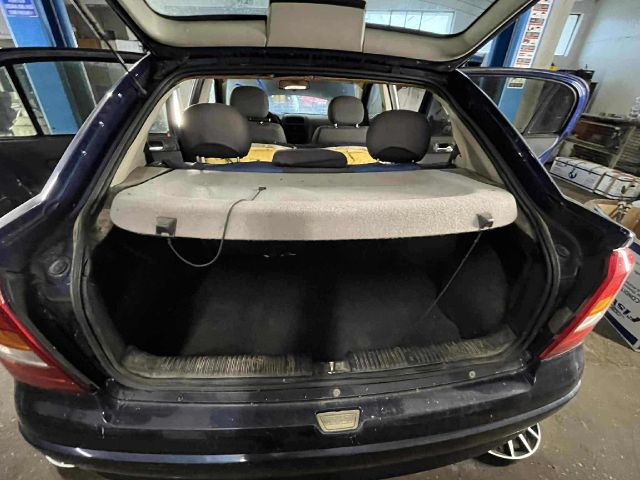 bontott OPEL ASTRA G Hátfal Burkolat