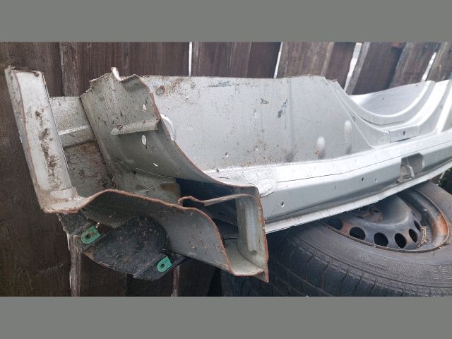 bontott OPEL ASTRA G Hátfal