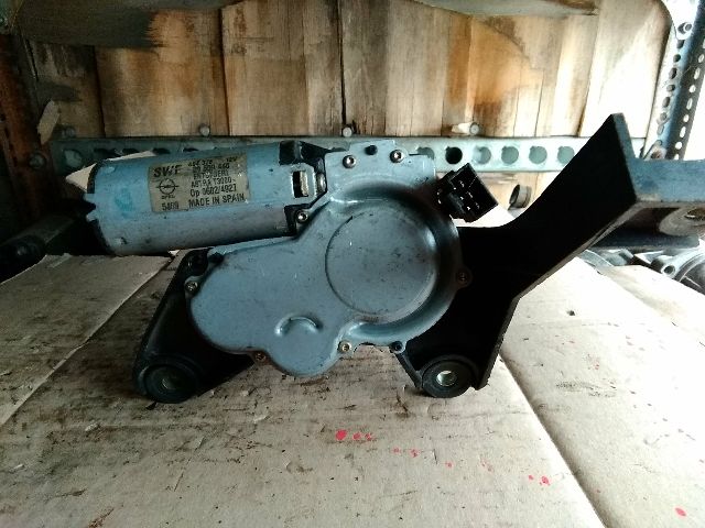bontott OPEL ASTRA G Hátsó Ablaktörlő Motor