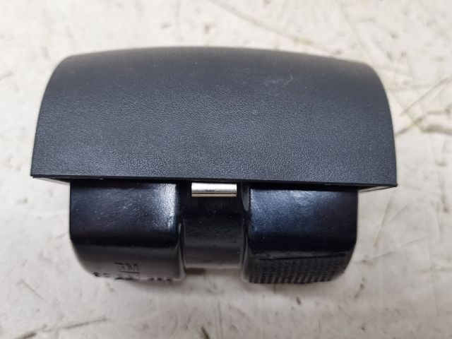 bontott OPEL ASTRA G Hátsó Hamutartó