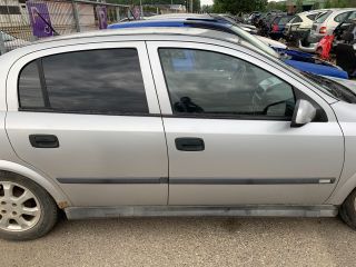 bontott OPEL ASTRA G Hátsó Lökhárító (Részeivel)