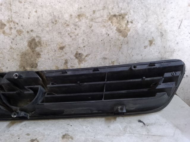 bontott OPEL ASTRA G Hűtőrács