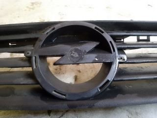 bontott OPEL ASTRA G Hűtőrács