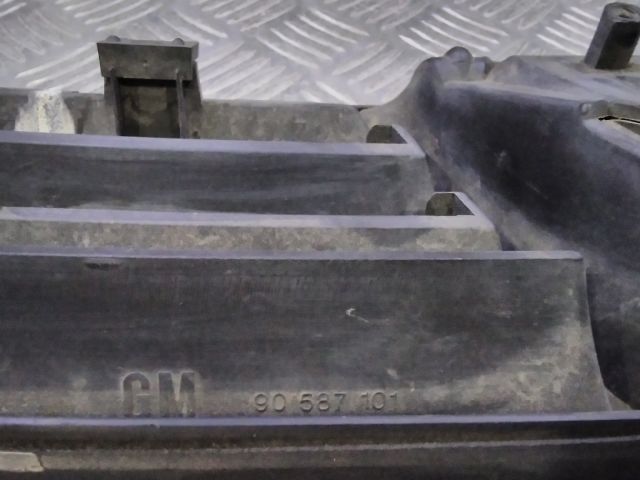bontott OPEL ASTRA G Hűtőrács