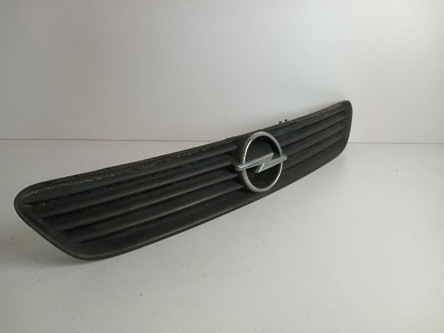 bontott OPEL ASTRA G Hűtőrács