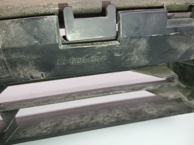 bontott OPEL ASTRA G Hűtőrács