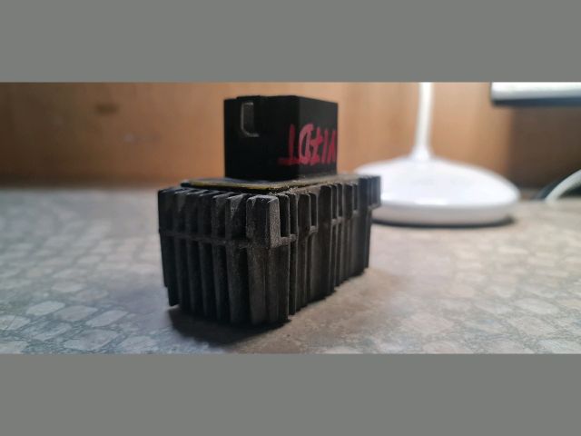 bontott OPEL ASTRA G Izzító Relé