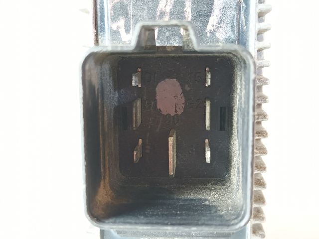 bontott OPEL ASTRA G Izzító Relé