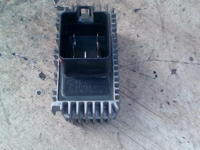 bontott OPEL ASTRA G Izzító Relé