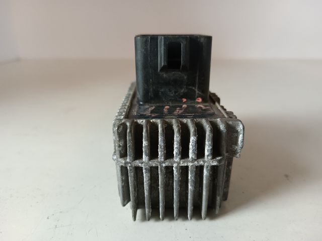 bontott OPEL ASTRA G Izzító Relé