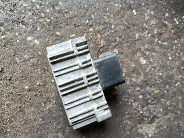 bontott OPEL ASTRA G Izzító Relé