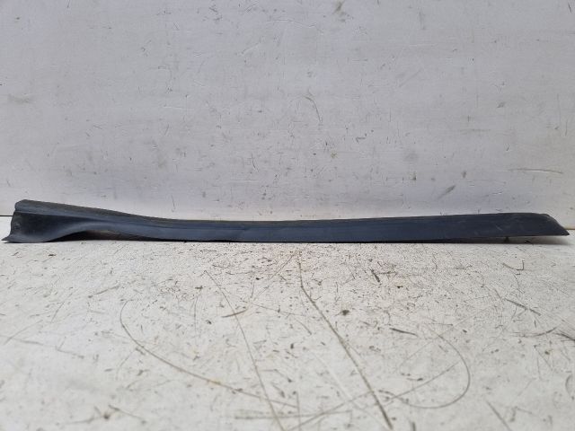 bontott OPEL ASTRA G Jobb B Oszlop Díszléc