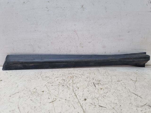 bontott OPEL ASTRA G Jobb B Oszlop Díszléc