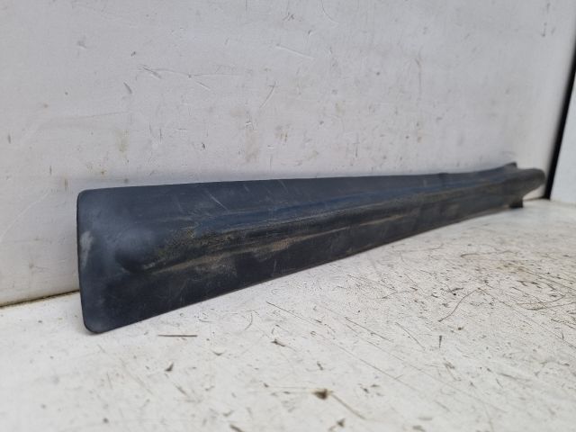 bontott OPEL ASTRA G Jobb B Oszlop Díszléc