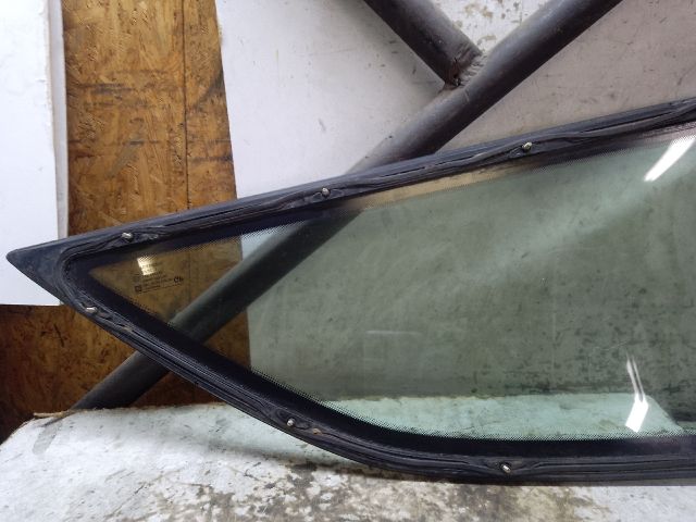 bontott OPEL ASTRA G Jobb C Oszlop Oldalablak Üveg