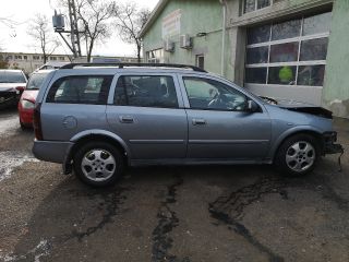 bontott OPEL ASTRA G Jobb Csomagtérajtó (Részeivel)