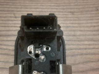 bontott OPEL ASTRA G Jobb első Ablakemelő Kapcsoló