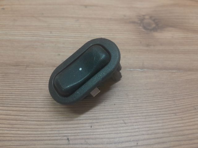 bontott OPEL ASTRA G Jobb első Ablakemelő Kapcsoló