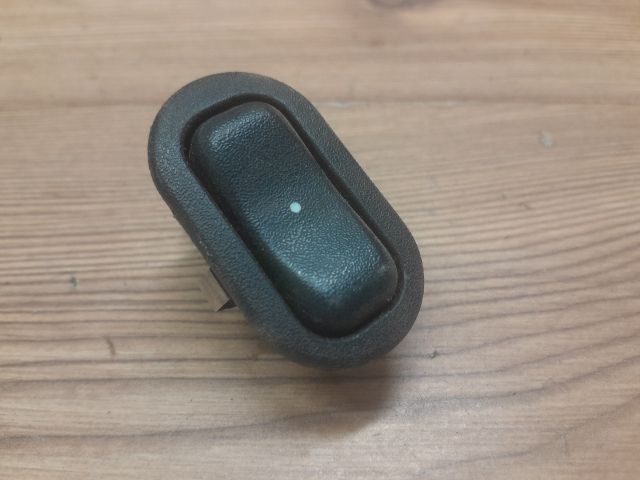 bontott OPEL ASTRA G Jobb első Ablakemelő Kapcsoló