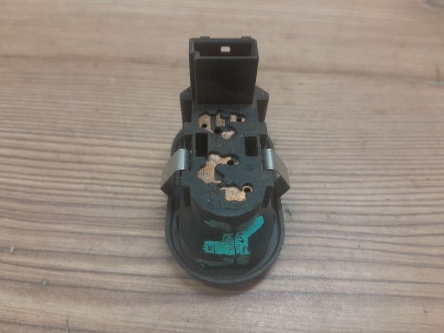 bontott OPEL ASTRA G Jobb első Ablakemelő Kapcsoló