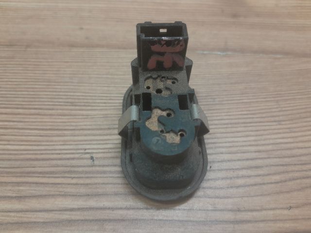 bontott OPEL ASTRA G Jobb első Ablakemelő Kapcsoló