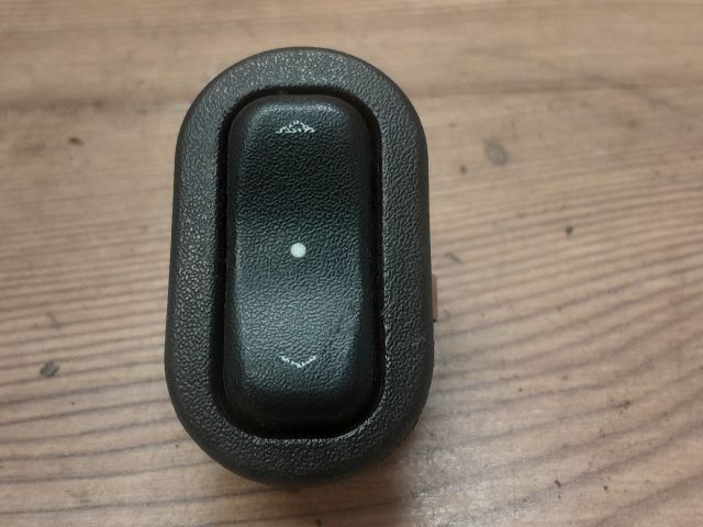 bontott OPEL ASTRA G Jobb első Ablakemelő Kapcsoló