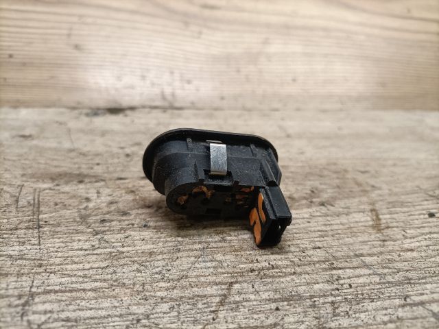 bontott OPEL ASTRA G Jobb első Ablakemelő Kapcsoló