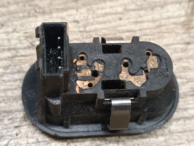 bontott OPEL ASTRA G Jobb első Ablakemelő Kapcsoló