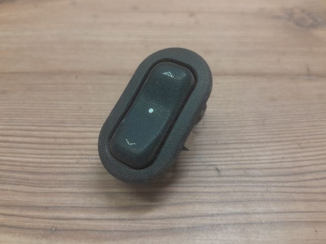 bontott OPEL ASTRA G Jobb első Ablakemelő Kapcsoló