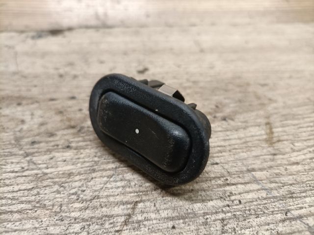 bontott OPEL ASTRA G Jobb első Ablakemelő Kapcsoló