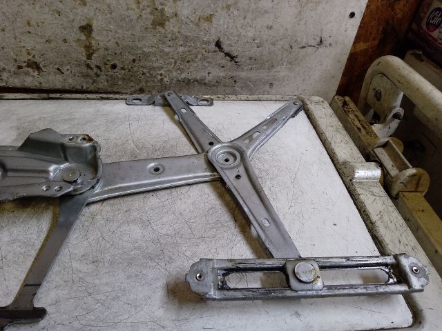 bontott OPEL ASTRA G Jobb első Ablakemelő Szerkezet (Elektromos)