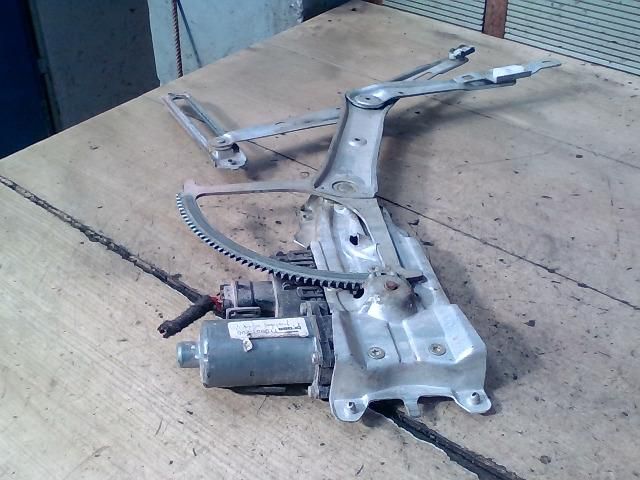 bontott OPEL ASTRA G Jobb első Ablakemelő Szerkezet (Elektromos)