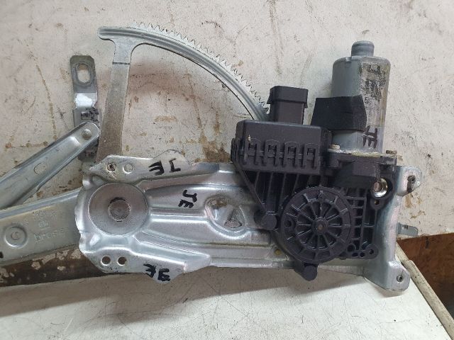 bontott OPEL ASTRA G Jobb első Ablakemelő Szerkezet (Elektromos)