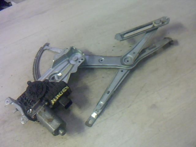 bontott OPEL ASTRA G Jobb első Ablakemelő Szerkezet (Elektromos)