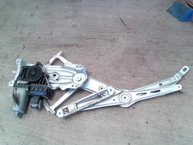 bontott OPEL ASTRA G Jobb első Ablakemelő Szerkezet (Elektromos)