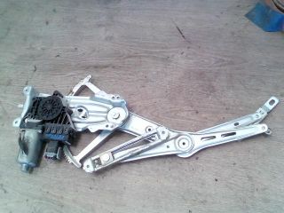 bontott OPEL ASTRA G Jobb első Ablakemelő Szerkezet (Elektromos)