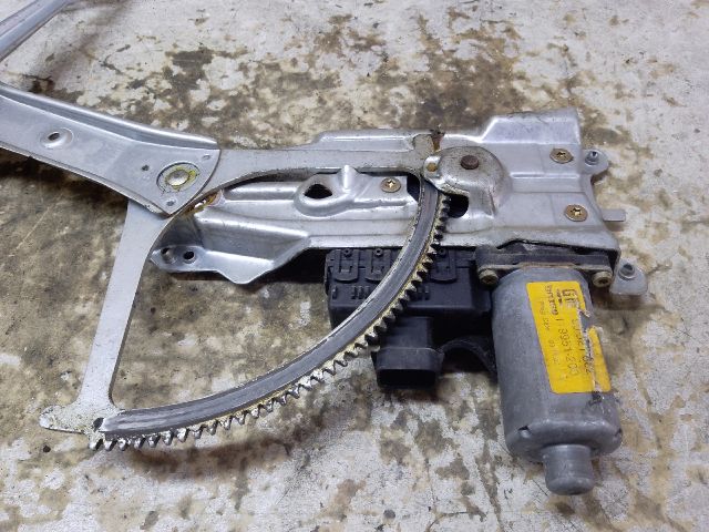 bontott OPEL ASTRA G Jobb első Ablakemelő Szerkezet (Elektromos)