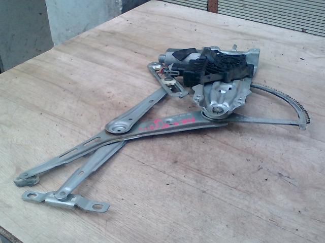 bontott OPEL ASTRA G Jobb első Ablakemelő Szerkezet (Elektromos)