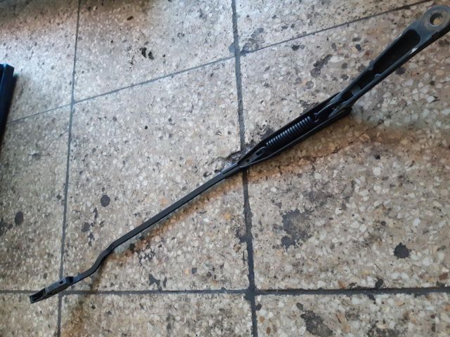 bontott OPEL ASTRA G Jobb első Ablaktörlő Kar