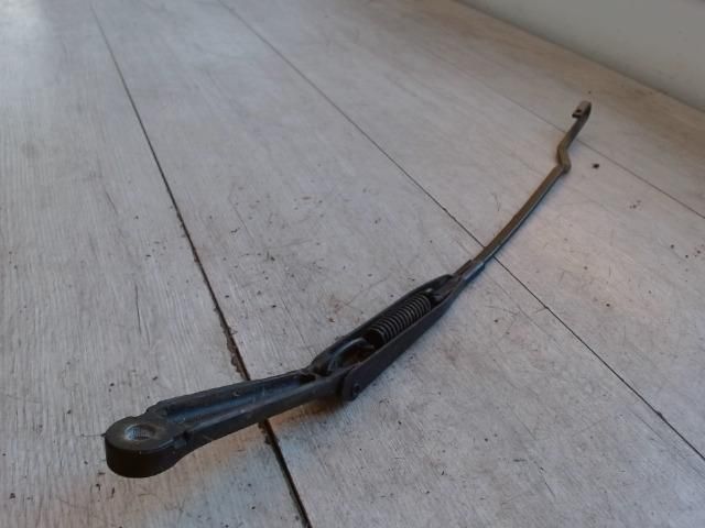 bontott OPEL ASTRA G Jobb első Ablaktörlő Kar