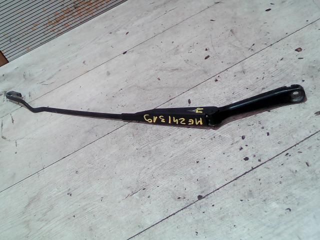 bontott OPEL ASTRA G Jobb első Ablaktörlő Kar