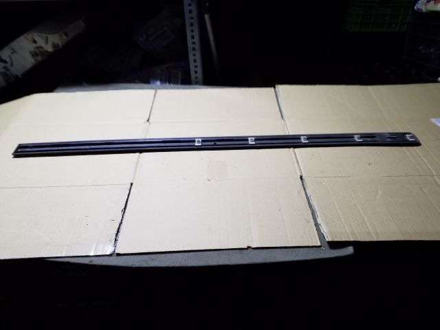 bontott OPEL ASTRA G Jobb első Ajtó Díszléc