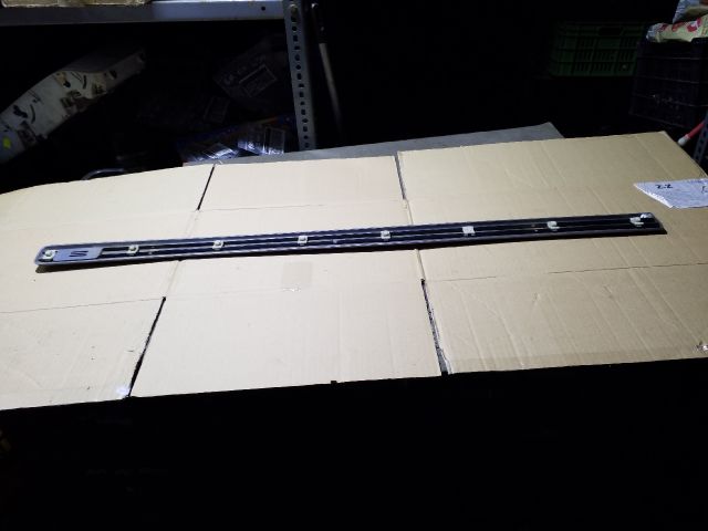 bontott OPEL ASTRA G Jobb első Ajtó Díszléc