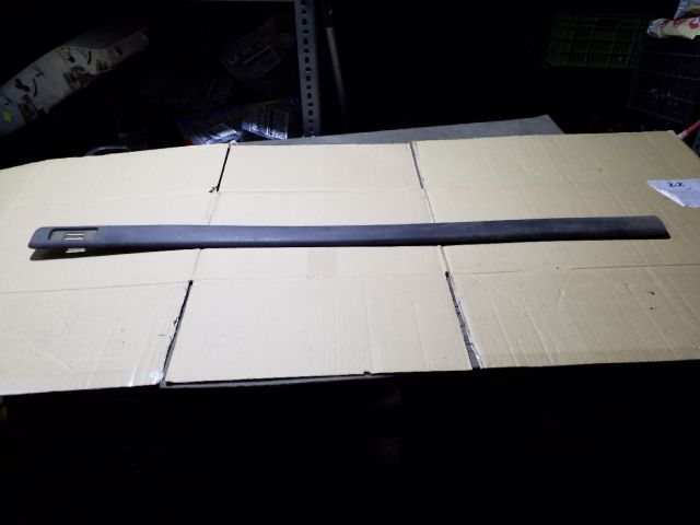 bontott OPEL ASTRA G Jobb első Ajtó Díszléc