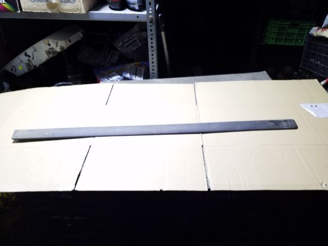 bontott OPEL ASTRA G Jobb első Ajtó Díszléc