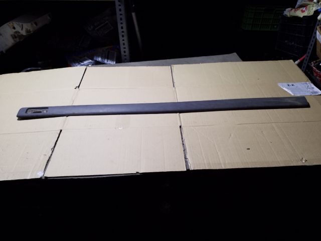 bontott OPEL ASTRA G Jobb első Ajtó Díszléc